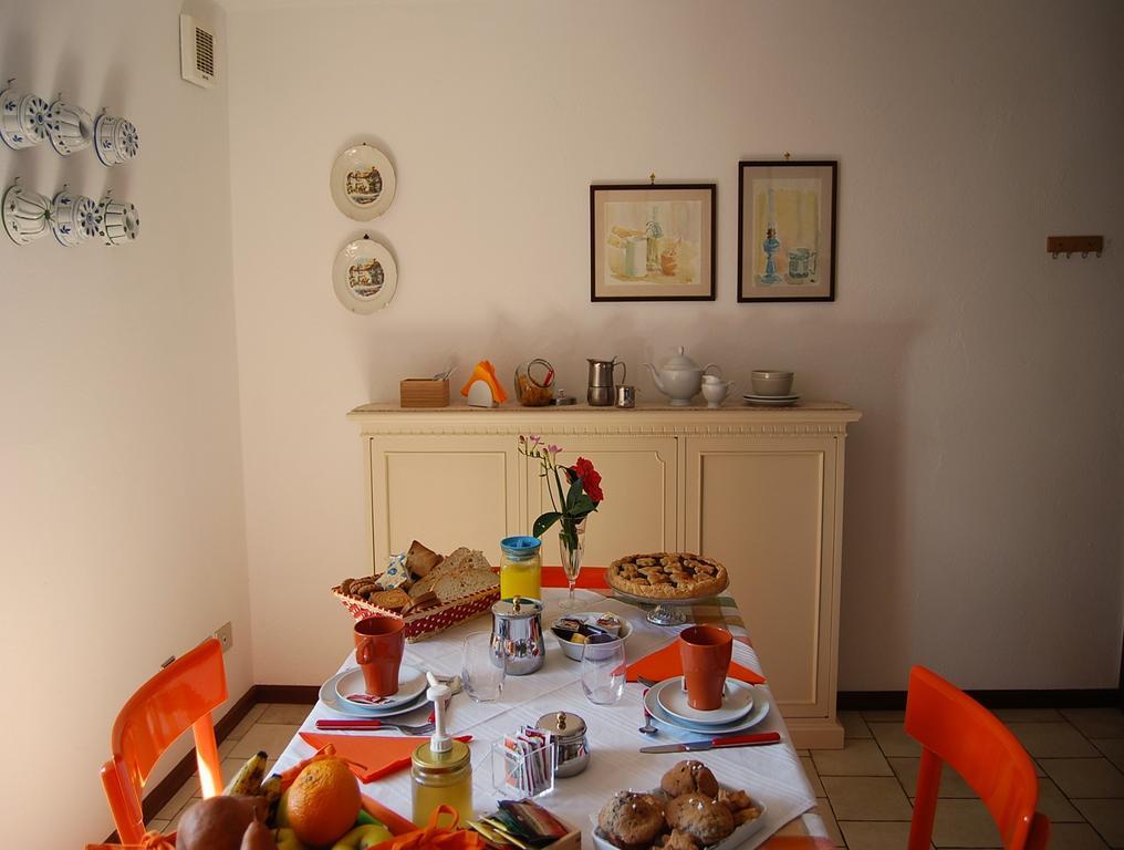 San Rocco Di Villa Di Isola D'Asti Bilik gambar